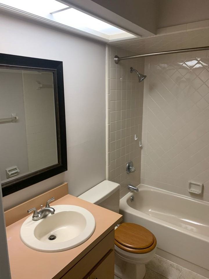 606 Park St - Photo 4 of 12