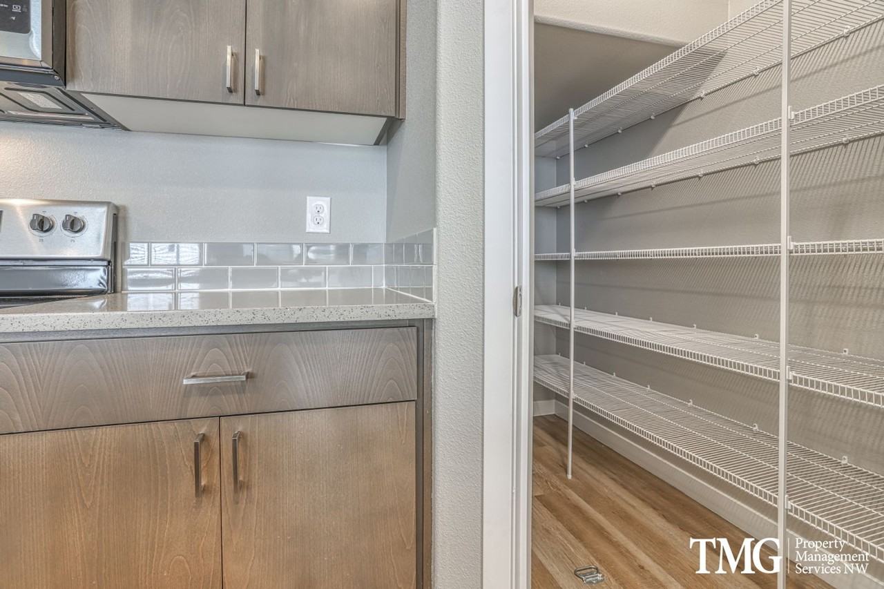 4802 Ne 37th Ct - Photo 5 of 18