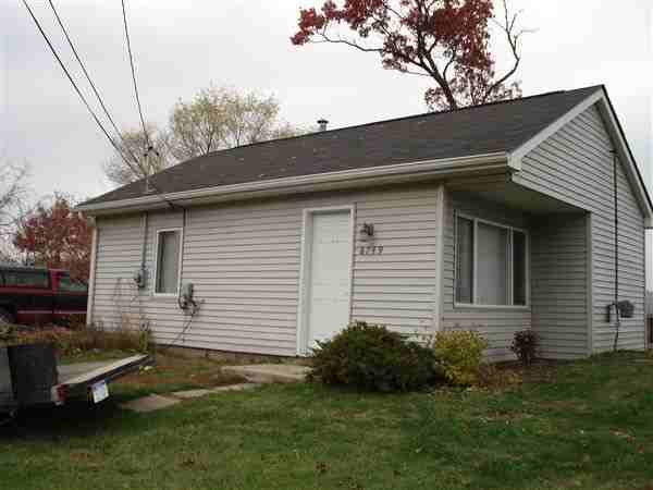 8749 Hilton Rd - Photo 2 of 5