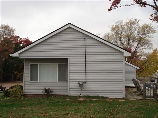 8749 Hilton Rd - Photo 3 of 5