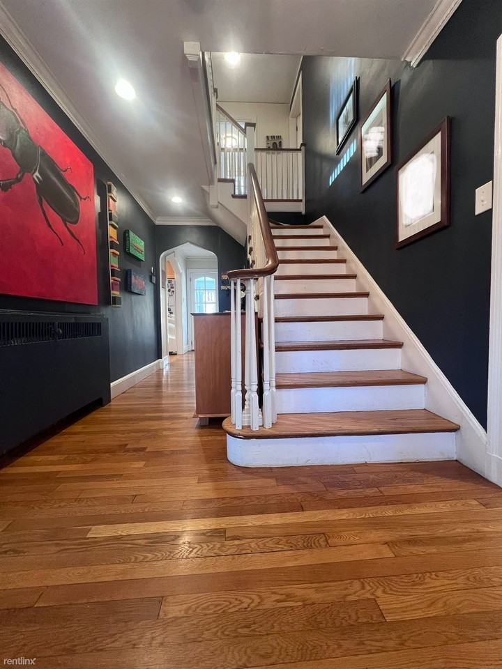 132 Eliot St - Photo 2 of 27