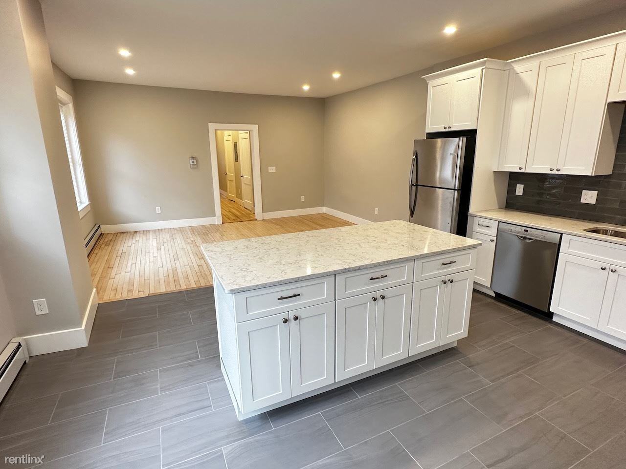 1285 Commonwealth Ave - Photo 3 of 21