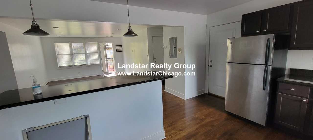 2528 W Fitch Ave #3 - Photo 3 of 13