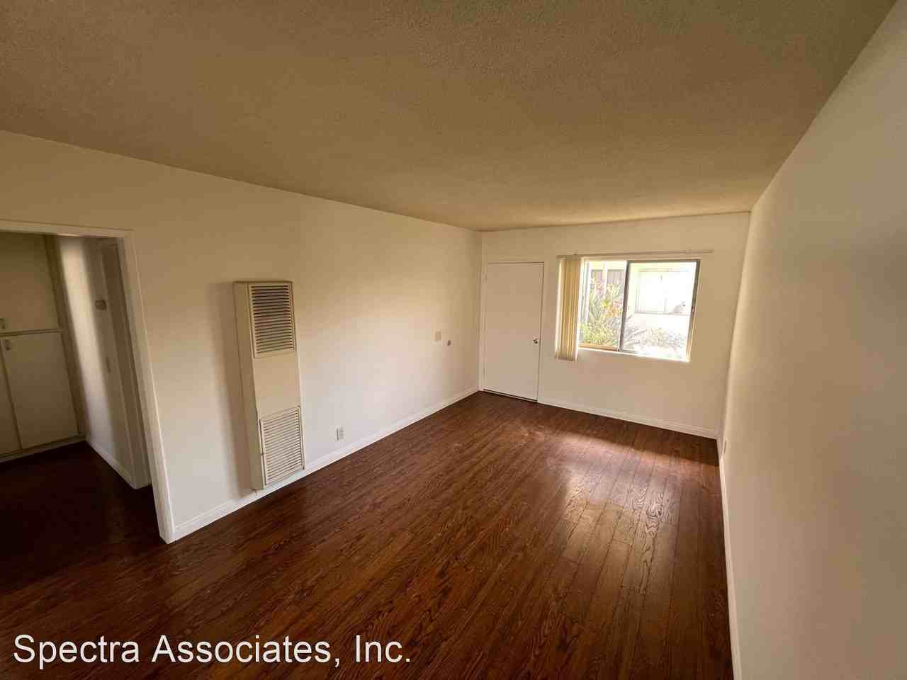 3065 Sastre Ave - Photo 2 of 12