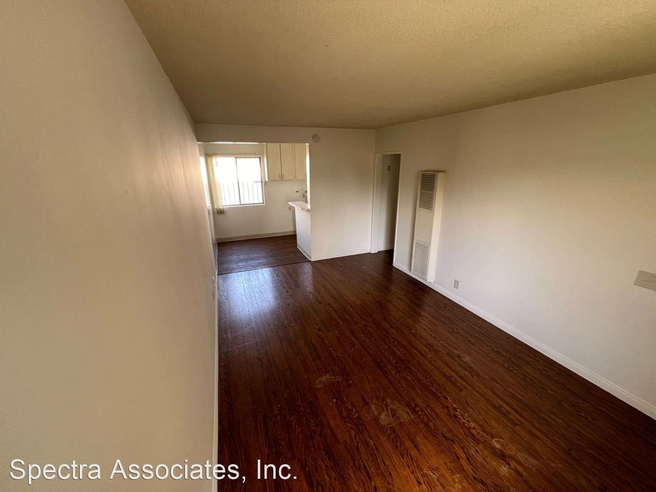 3065 Sastre Ave - Photo 3 of 12