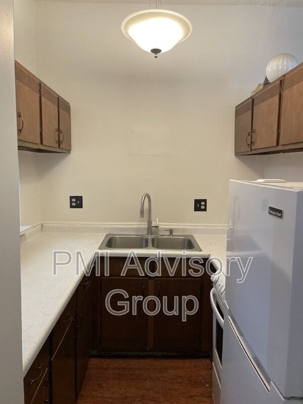 2927 Sw Atwood Ave #2 - Photo 2 of 7