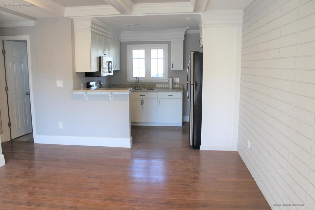 Greene St #4 - Photo 5 of 30