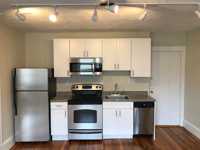 405 Highland Ave #26COPY - Photo 3 of 10