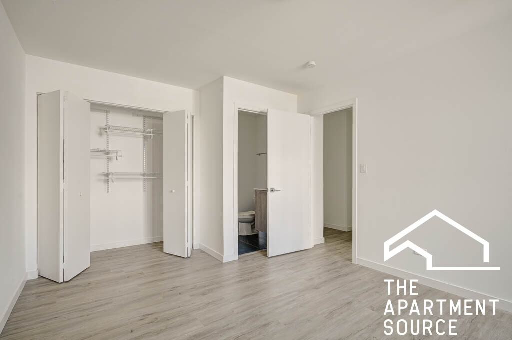 7621 N Sheridan Rd #2J - Photo 7 of 26