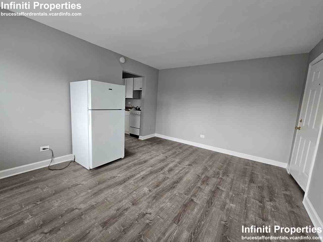 2123 119th St #12 - Photo 2 of 9
