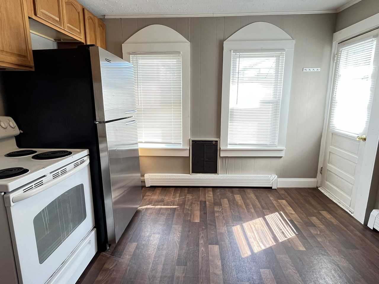 3 3Rd St - Photo 3 of 24