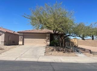 21552 N Duncan Dr - Photo 2 of 10