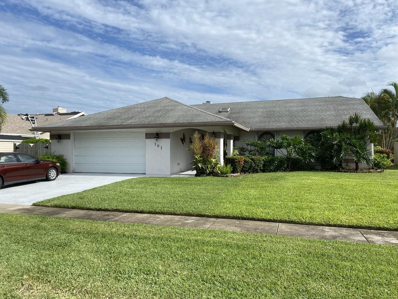 191 Parkwood Dr - Photo 2 of 33