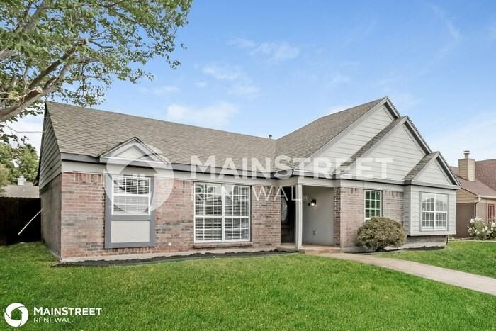 7413 Delta Dr - Photo 3 of 16