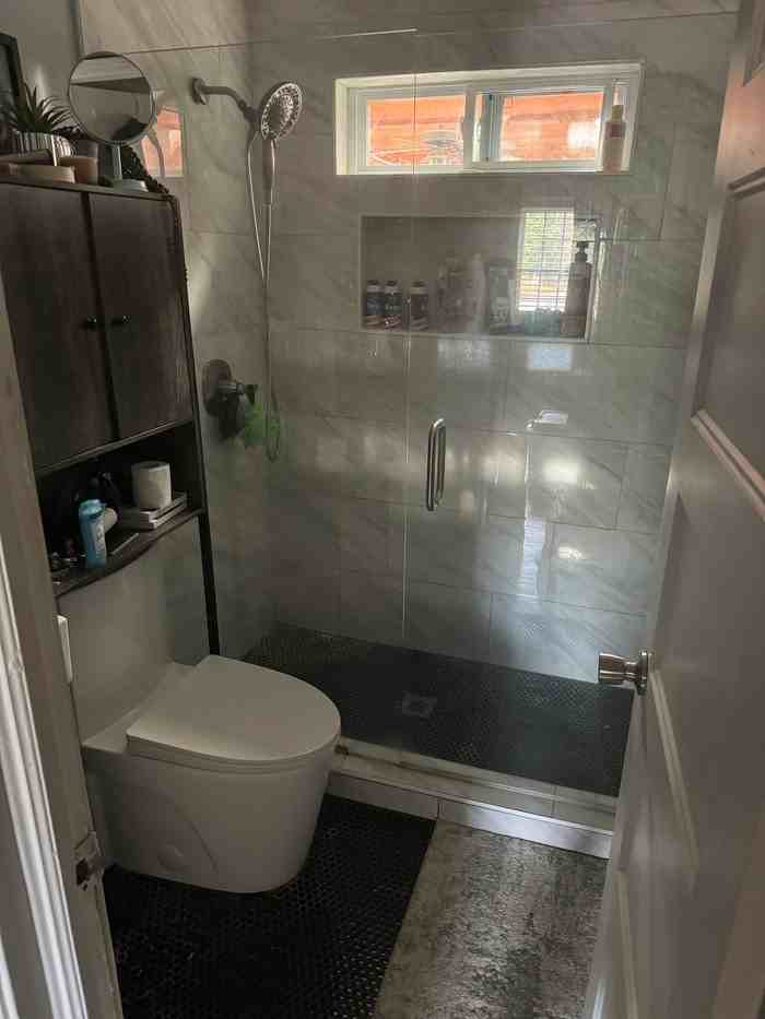 1842 Taylor Ave - Photo 2 of 9