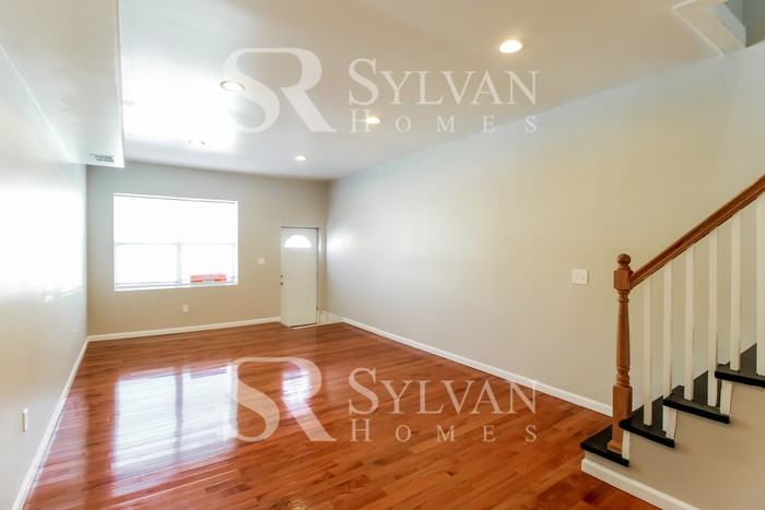 3503 E Baltimore St - Photo 3 of 16