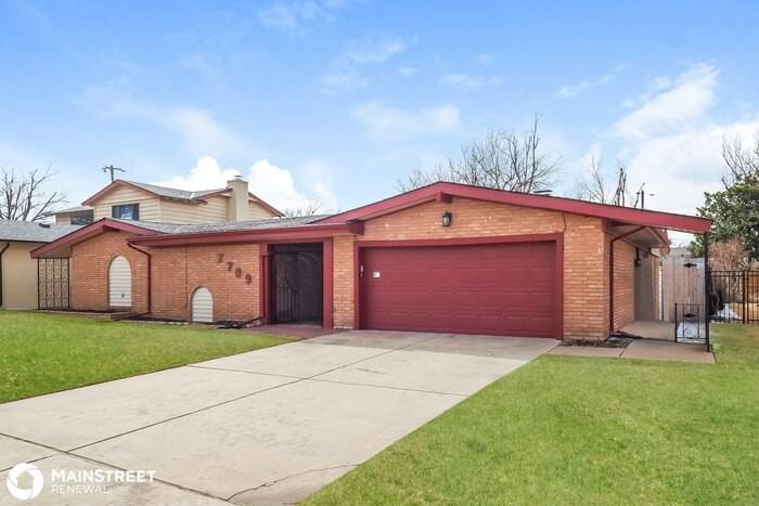 7709 Rumsey Rd - Photo 2 of 16