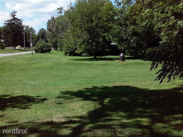 81 W Pennsylvania Ave - Photo 2 of 6