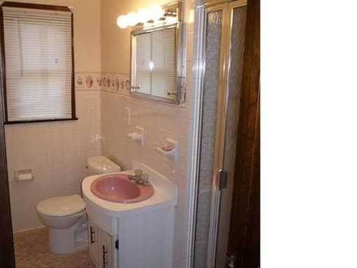 15 Lyons Rd - Photo 3 of 21