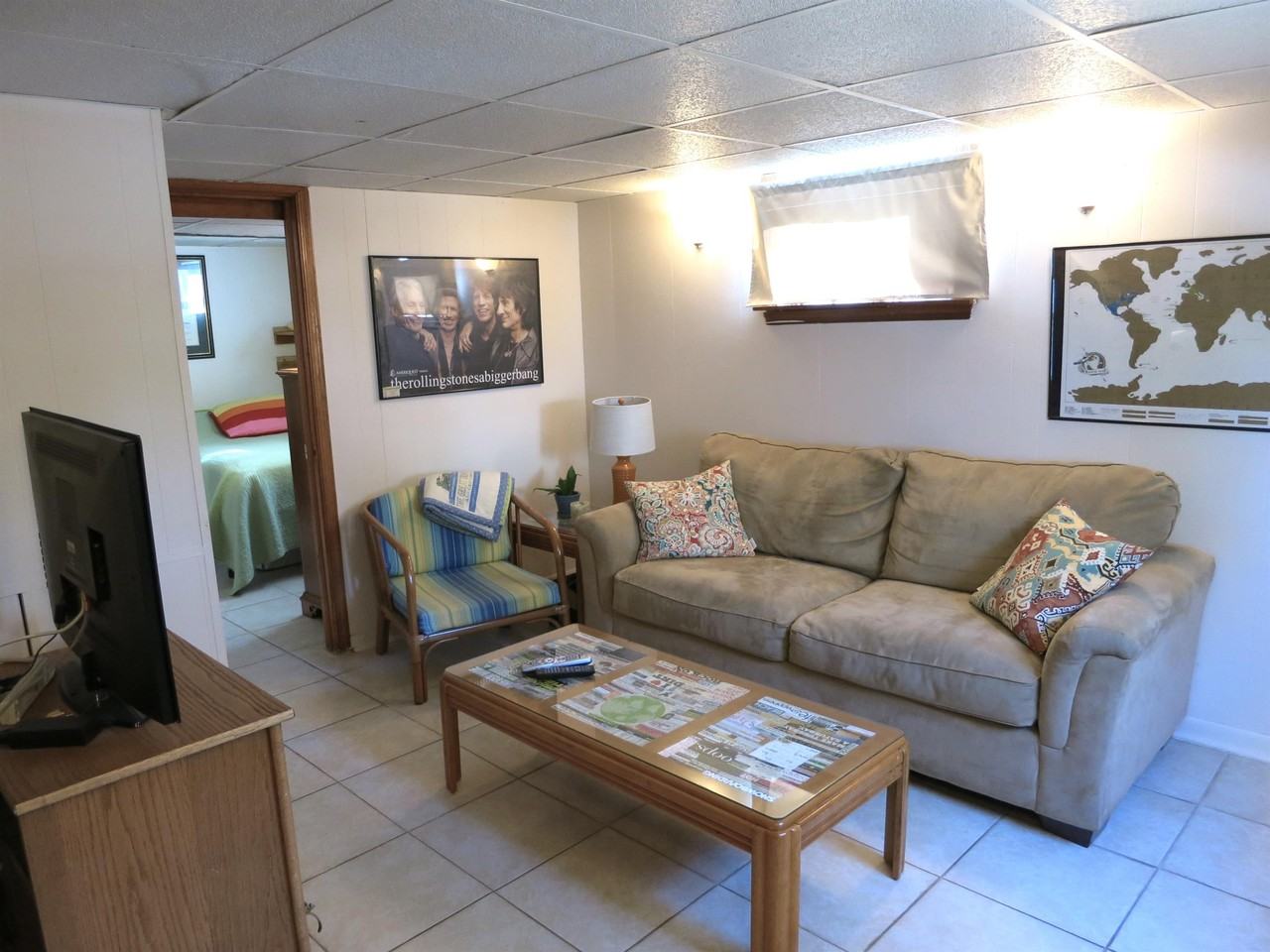 11 Mobile Ln #B - Photo 5 of 19