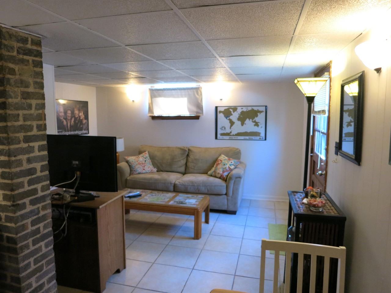 11 Mobile Ln #B - Photo 6 of 19