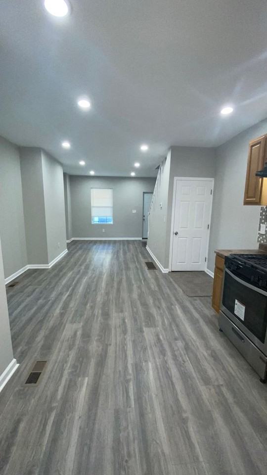 5544 Blakemore St - Photo 5 of 28