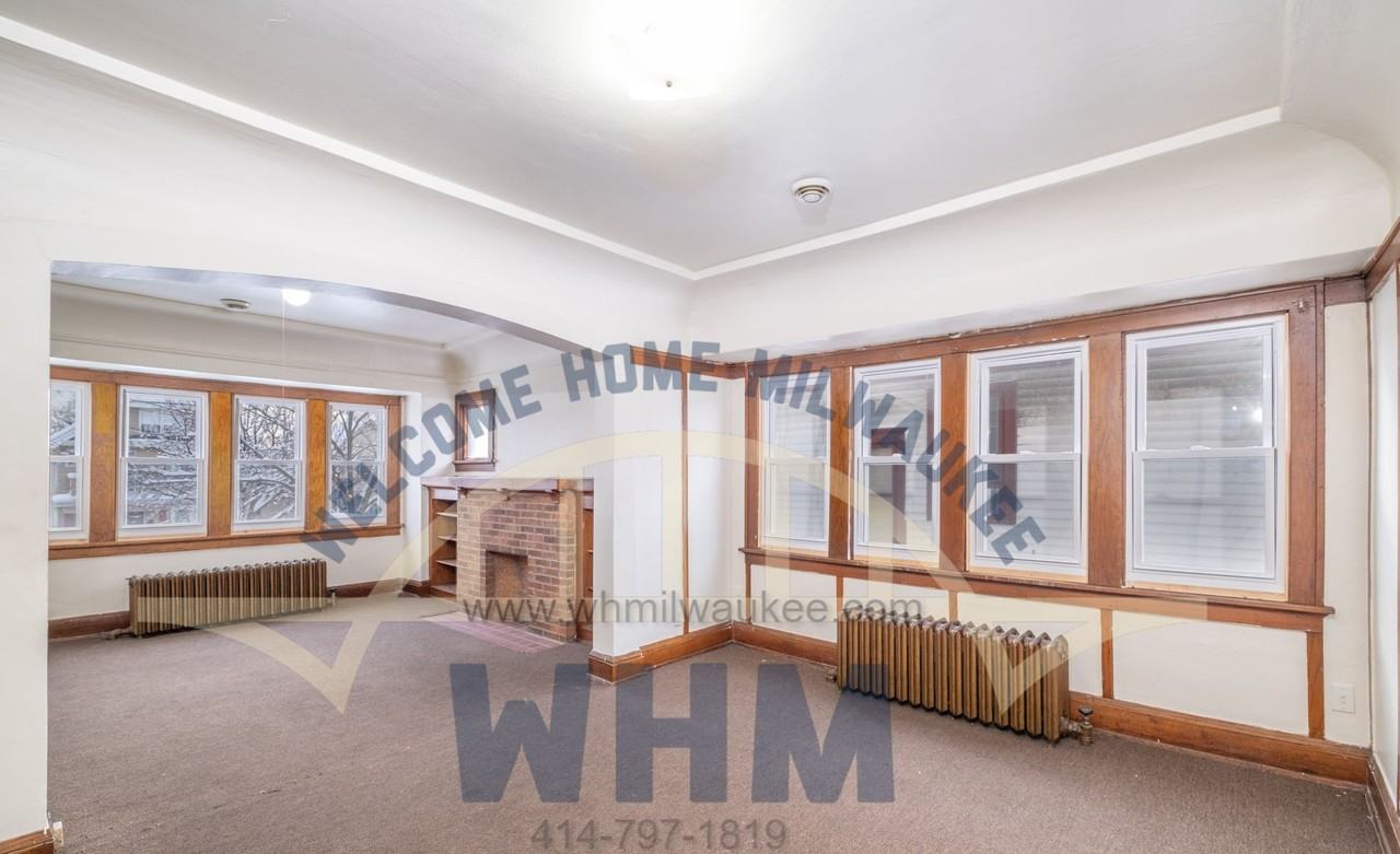 2411 N 49th St - Photo 2 of 17