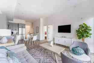 41ST_521 - Photo 1 of 1