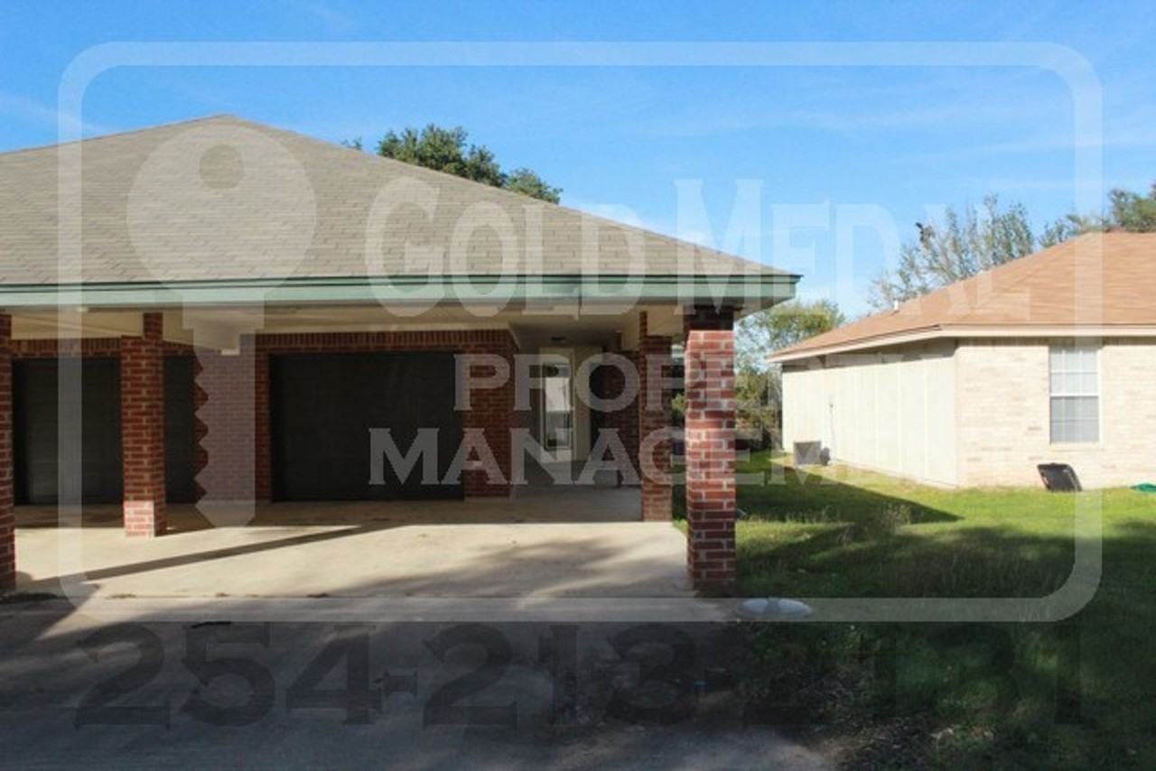 1621 Pontotoc Trace - Photo 2 of 25