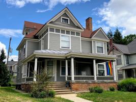 featured image of 526 Paris Ave Se