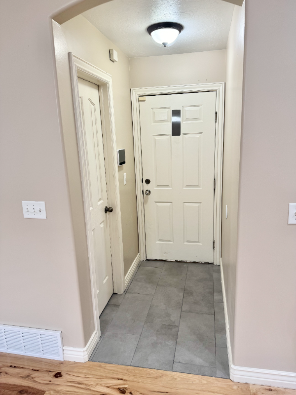 10369 Sw - Photo 5 of 24