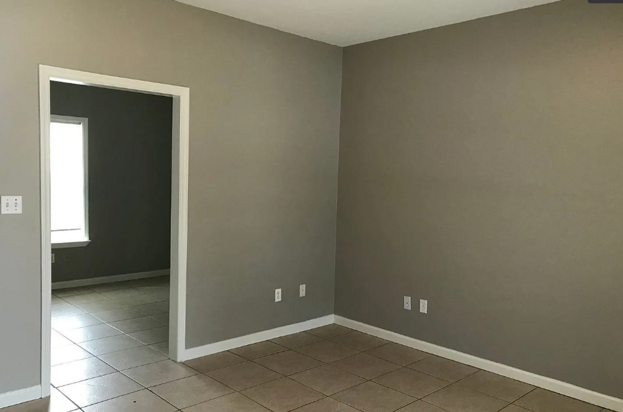 5122 Granada St - Photo 2 of 7