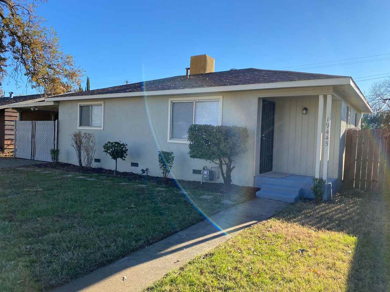 19445 Lucille St - Photo 2 of 18