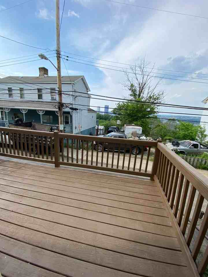 978 Manton Way - Photo 4 of 16