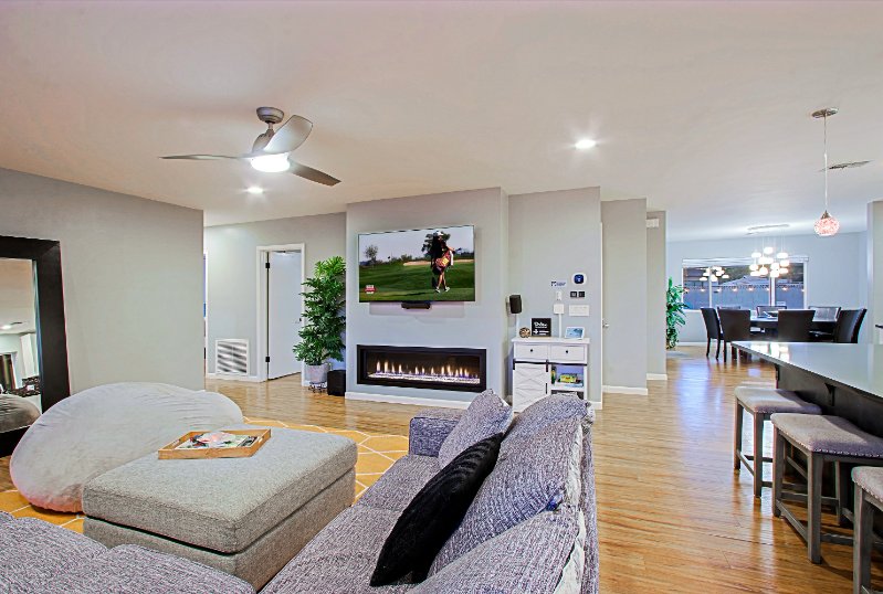 2824 N 82nd St - Photo 2 of 50