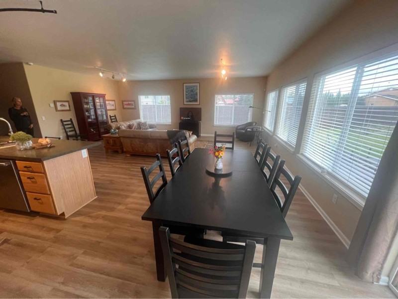 102 Green Valley St - Photo 3 of 9