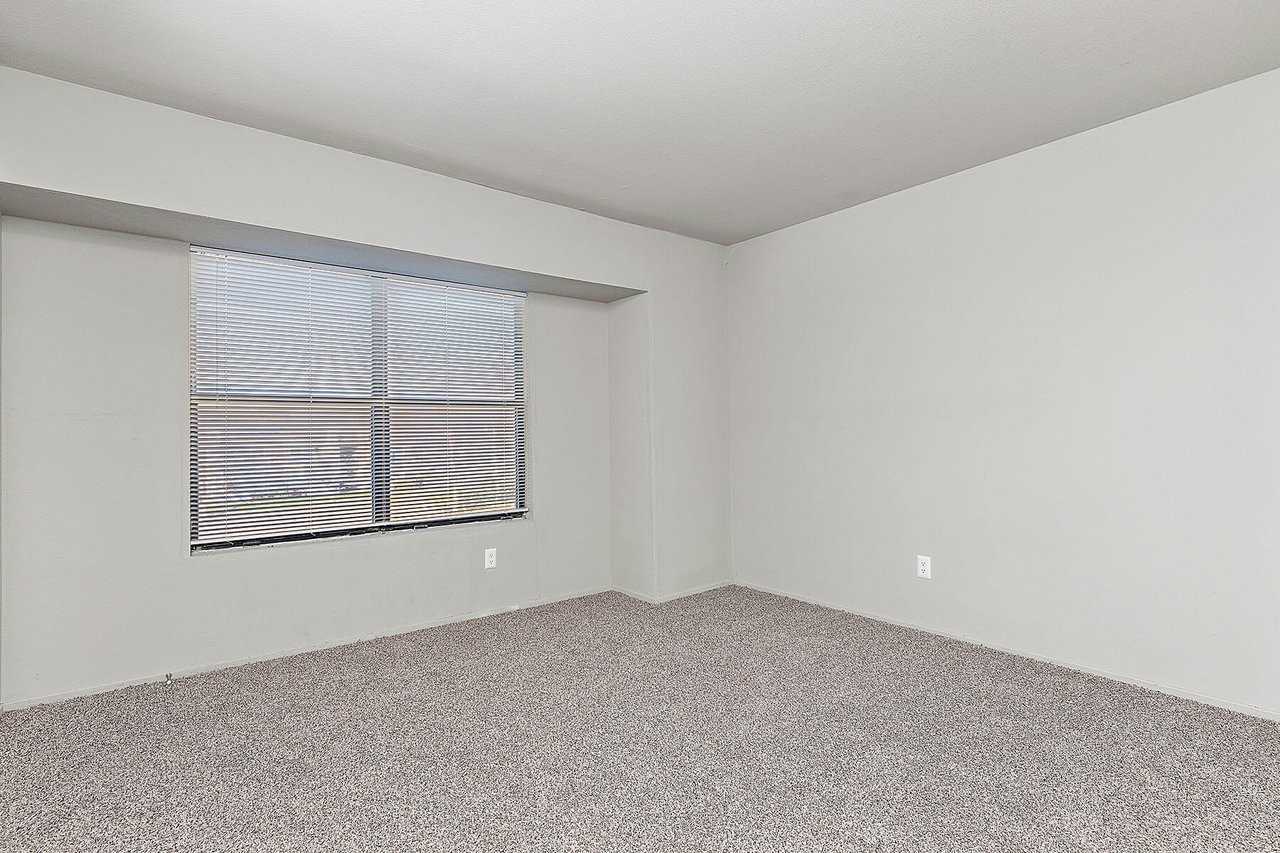 Timberlane Village Apartments - Photo 7 of 38