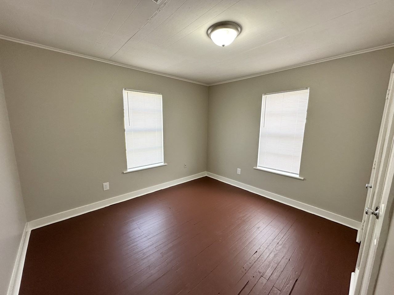 204 Debaillon St #NA - Photo 5 of 7