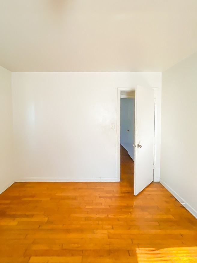 559 S 22nd Ave #NA - Photo 5 of 10