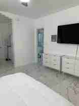 545 Michigan Ave #8 - Photo 1 of 1