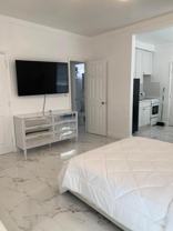 545 Michigan Ave #5 - Photo 1 of 1
