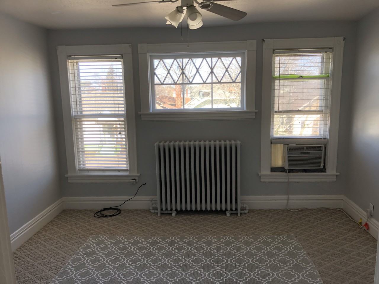 416 La Salle Ave #2 - Photo 2 of 6