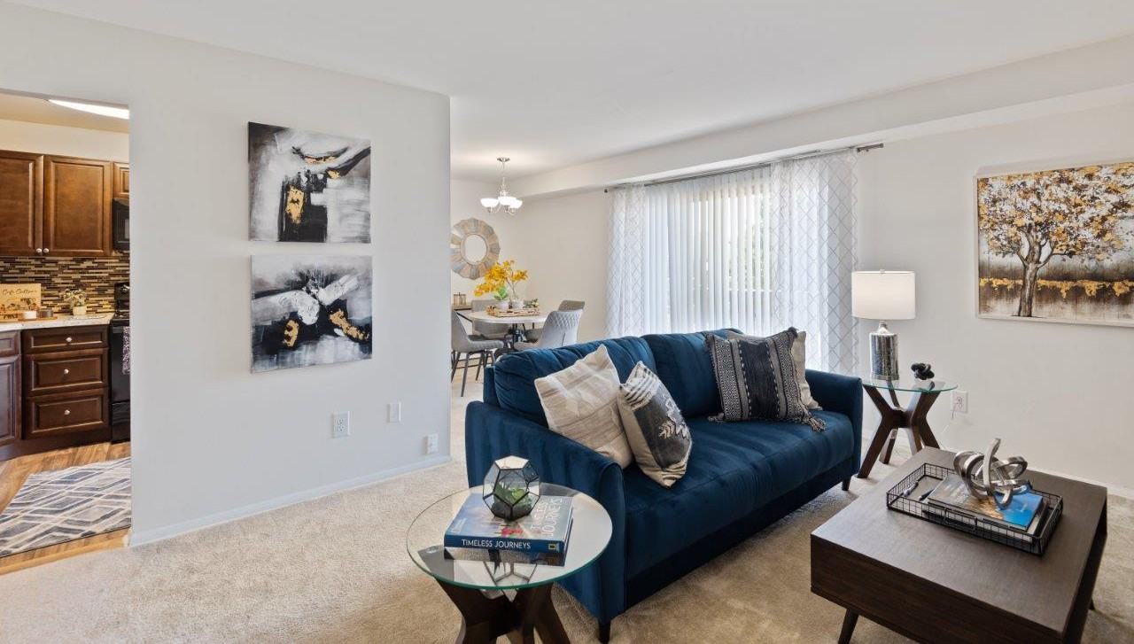 Towson Crossing Apartment Homes - Photo 7 of 22