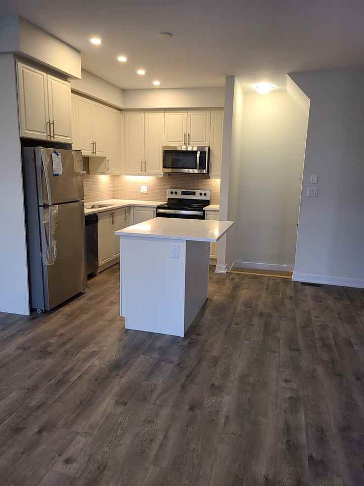 590 North Service Road #75 - Photo 6 of 19