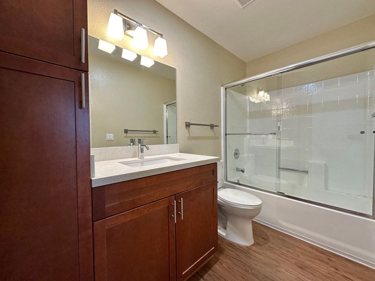 4447 49th Street - Photo 6 of 20