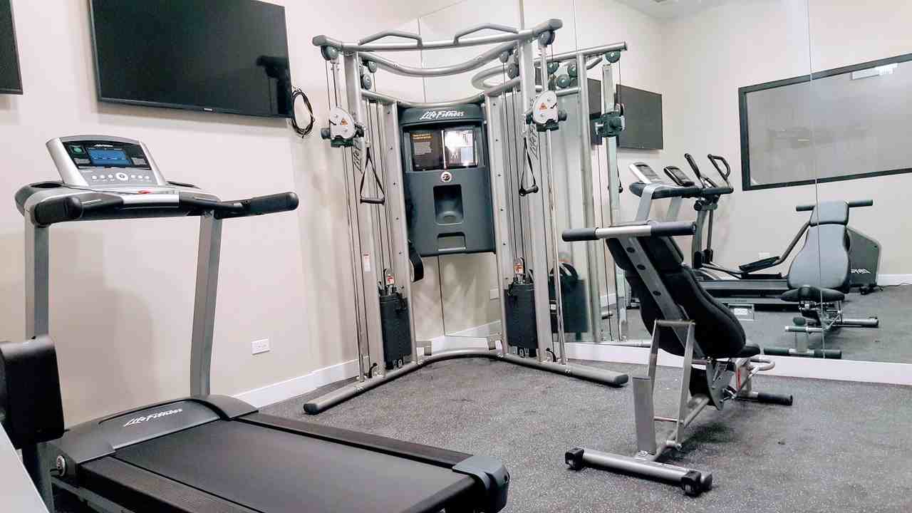 1409 W Diversey Pkwy #219 - Photo 7 of 25