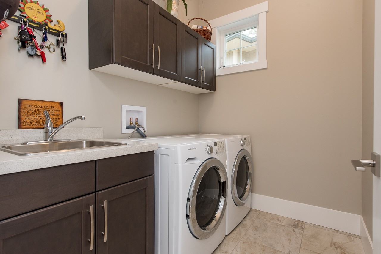 9 5144 Dhaliwal Place - Photo 2 of 10