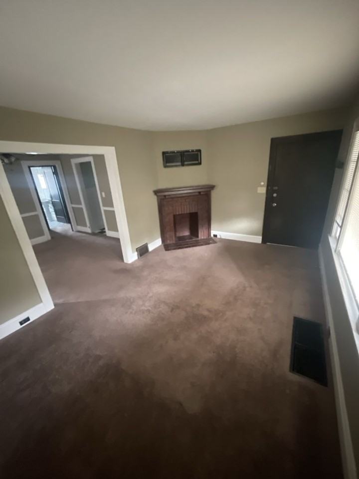 10116 Baltic Rd - Photo 3 of 29