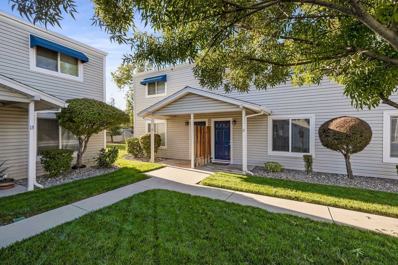 North Lake Village Apartments 4296 Clay St, Redding, CA 96003 Zumper