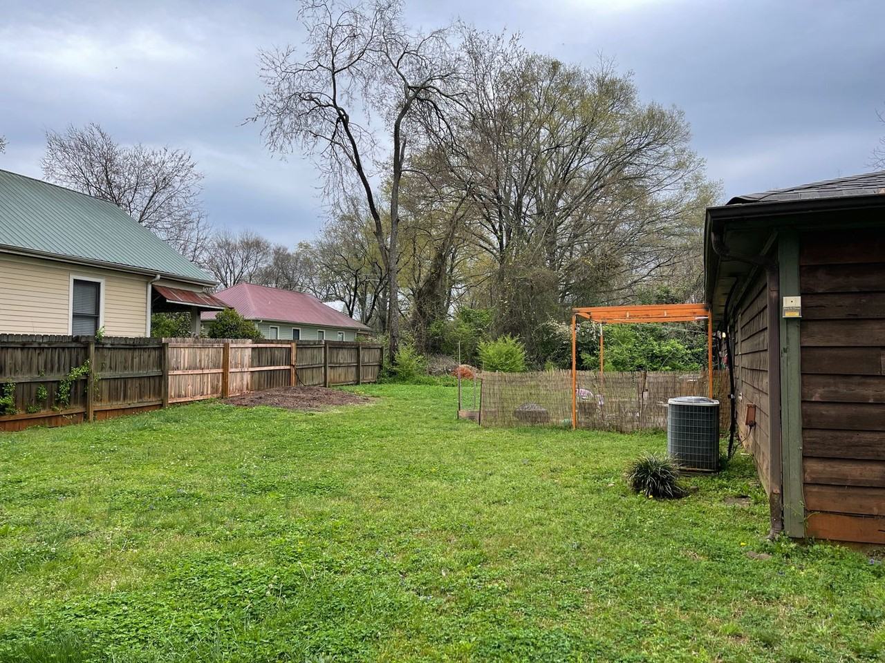 442 Yonah Ave - Photo 4 of 6